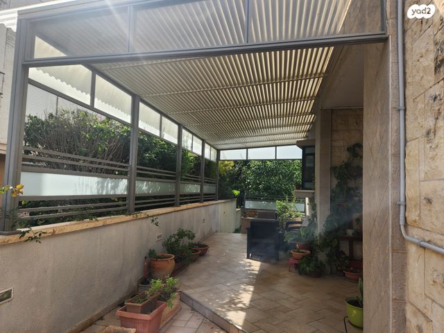 בית פרטי/ קוטג', ארלוזורוב, מרכז העיר, קרית אתא