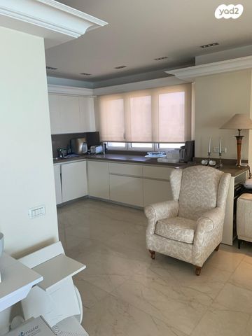 דירה, רציף הרברט סמואל, תל אביב יפו