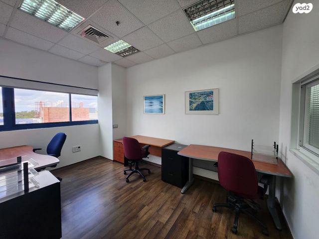 משרדים, יוזמה, אזור תעשיה, טירת כרמל