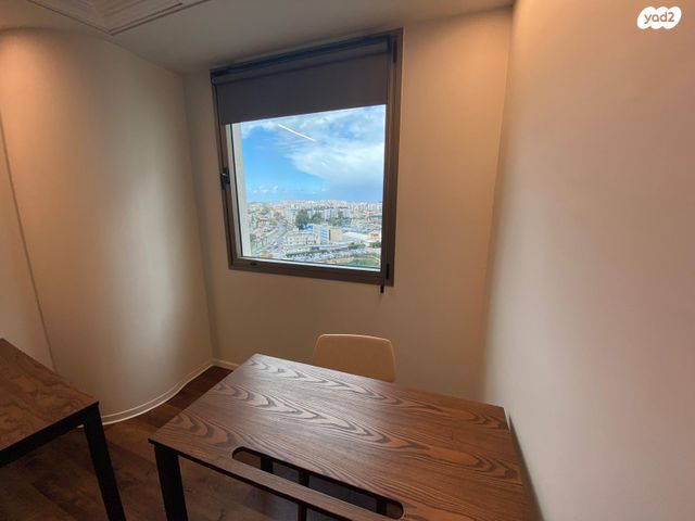 משרדים, רעננה