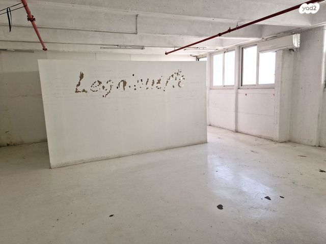 אולמות, שוקן, גבעת הרצל, אזור המלאכה יפו, תל אביב יפו