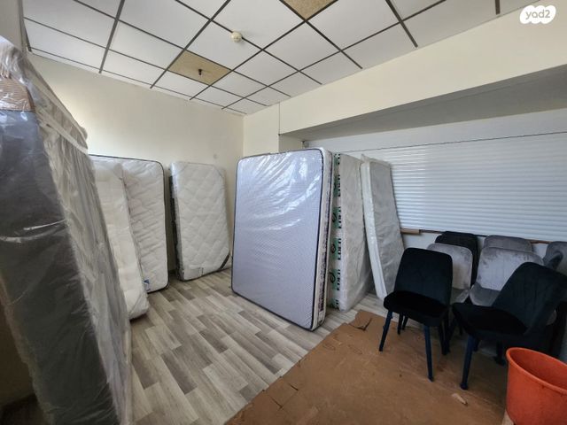 חנויות/ שטח מסחרי, הרצל, עמידר, טירת כרמל