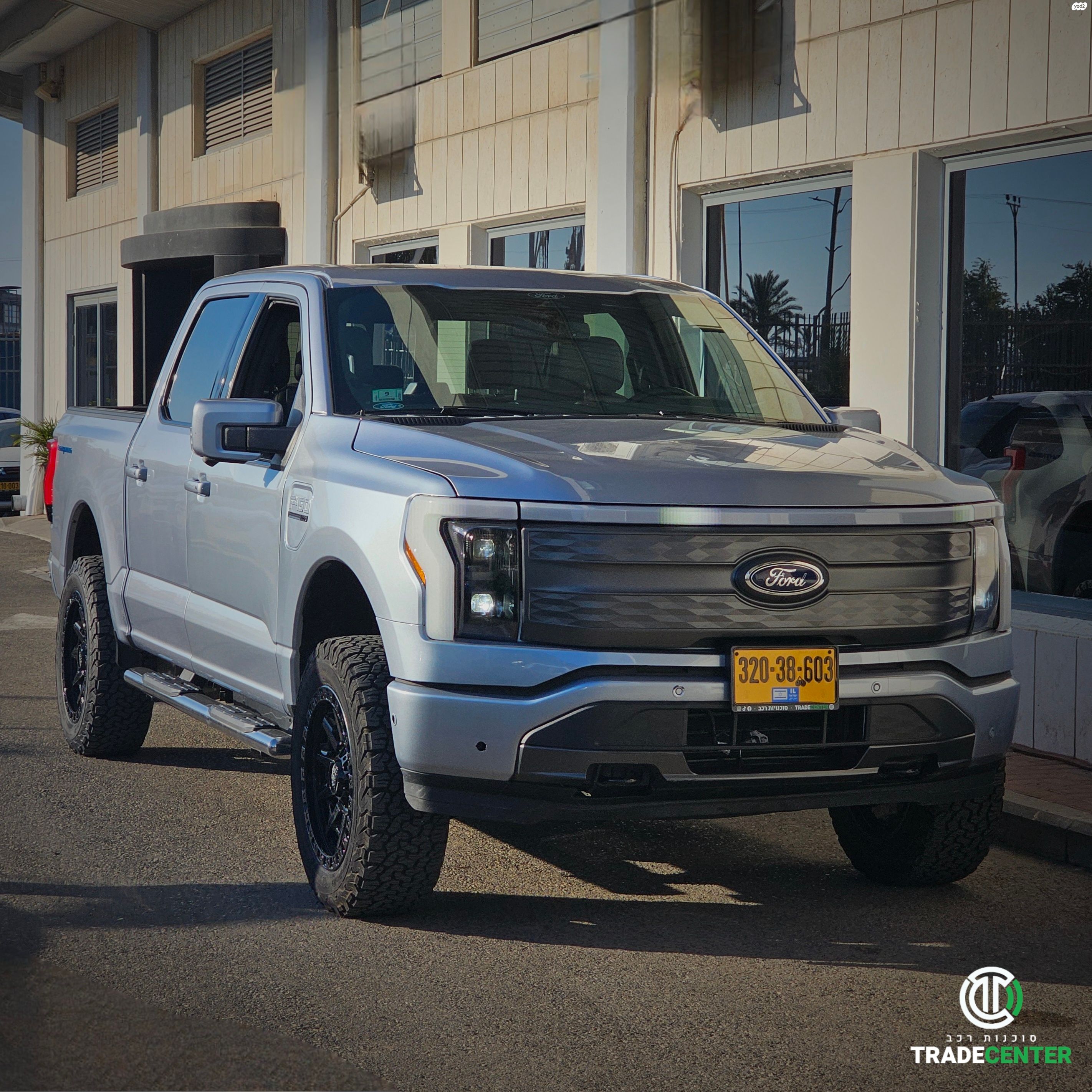 מודעת רכב פורד F-150