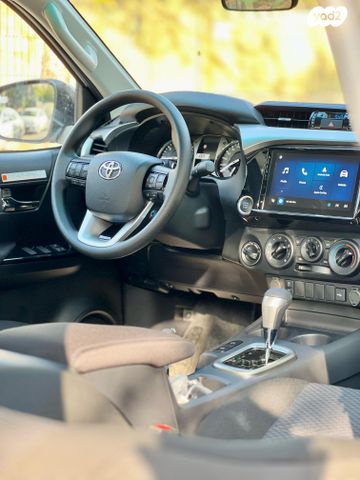 טויוטה היילקס