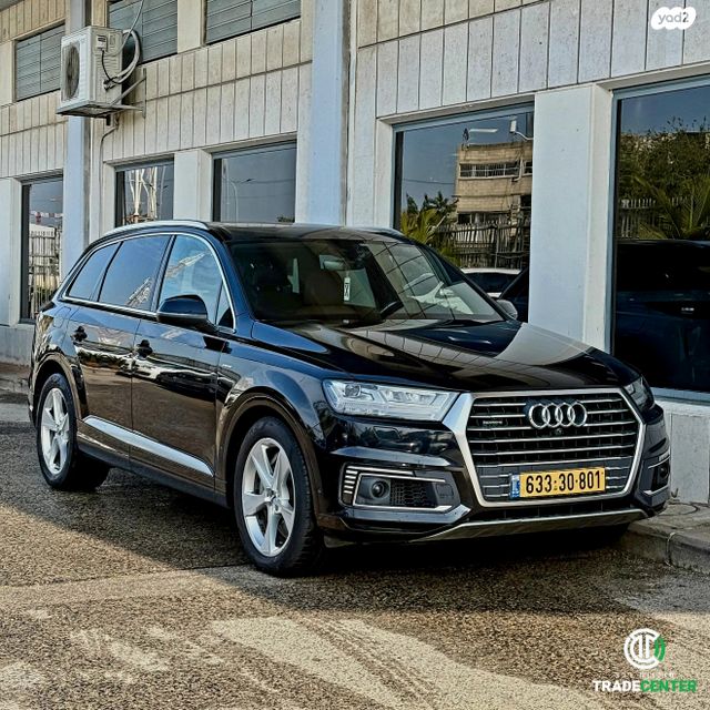 מודעת רכב אאודי Q7