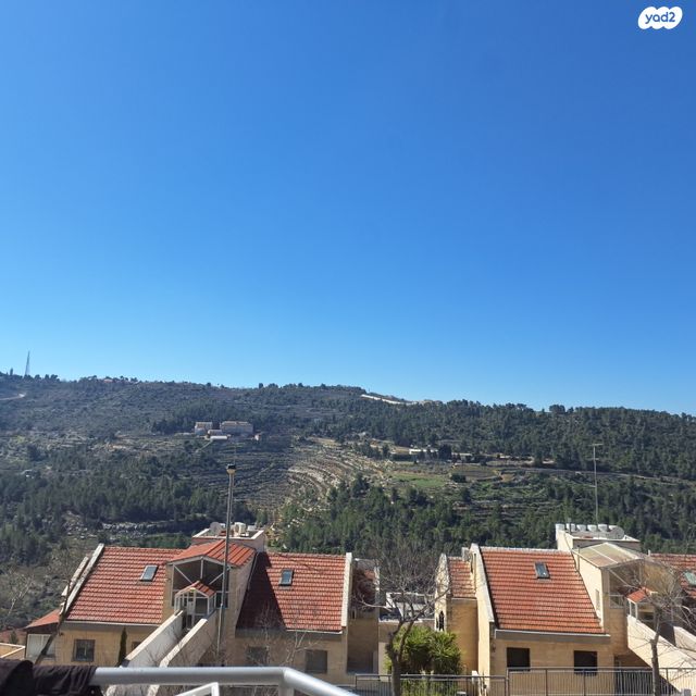 דירת גן, רפאל דה לה פרגולה 13, גילה, ירושלים