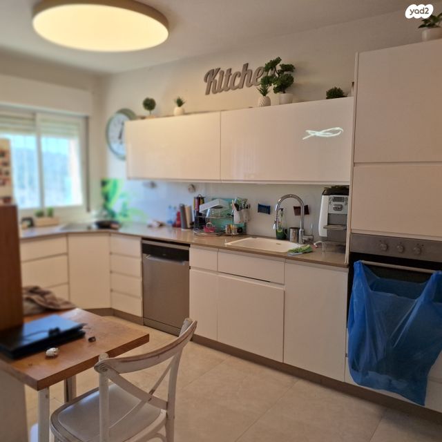 דירת גן, רפאל דה לה פרגולה 13, גילה, ירושלים