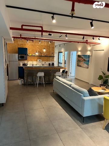 משרדים, שדרות הפלי"ם 2, קרית הממשלה ע"ש רבין, חיפה