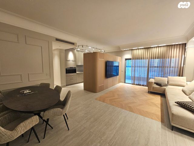 דירה, משפחת מלבסקי 5, עיר ימים, נתניה