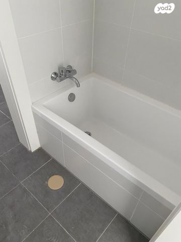 דירה, הרב אלנקווה, כפיר, נווה כפיר, תל אביב יפו