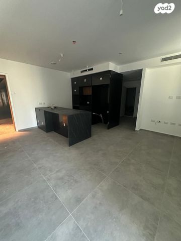 דירה, תוצרת הארץ 5, נחלת יצחק, תל אביב יפו