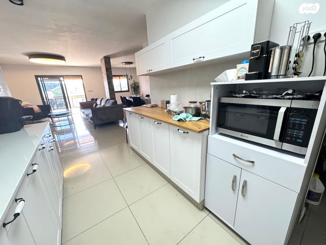 דירת גן, הצאלים, רמת יקנעם, יקנעם עילית