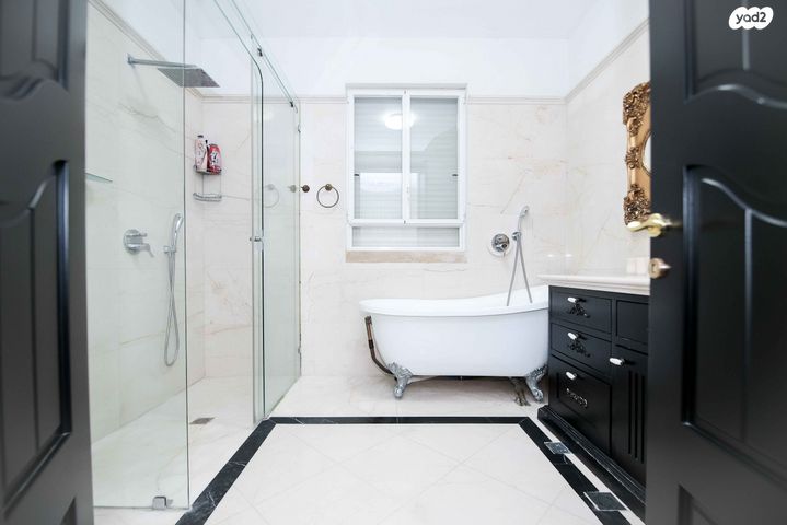 בית פרטי/ קוטג', הרקיע, הגולף, קיסריה