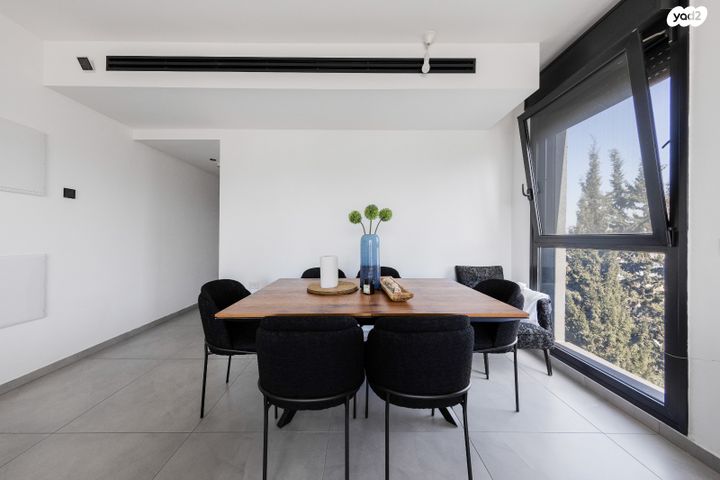 דירה, עטרות, תל יהודה, רמת גן