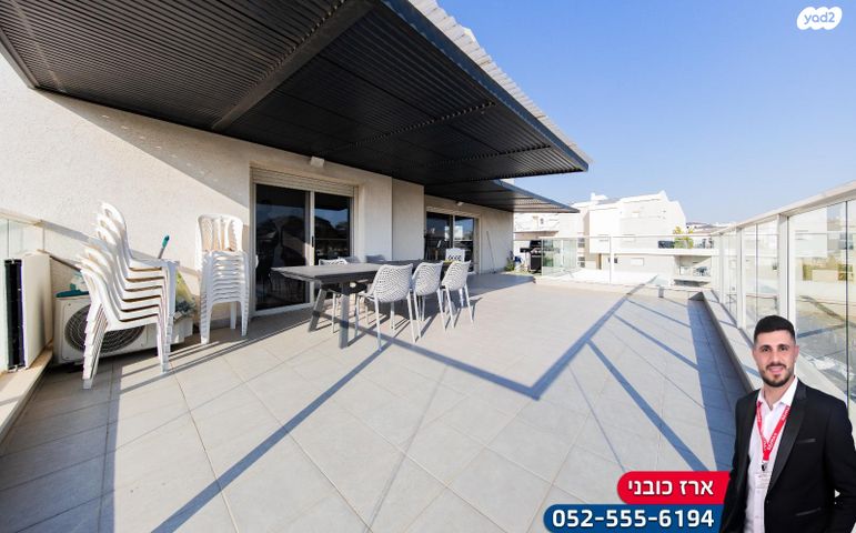 גג/ פנטהאוז, גלבוע 21, פרדסיה, פרדסיה