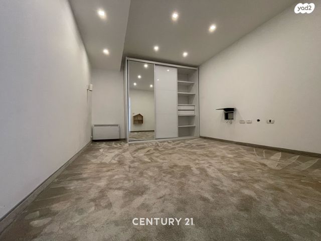 דירת גן, גרשון אבנר, ארמון הנציב, תלפיות מזרח, ירושלים