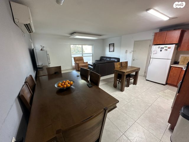 דירה, הסיתוונית, קרית ראשון, ראשון לציון