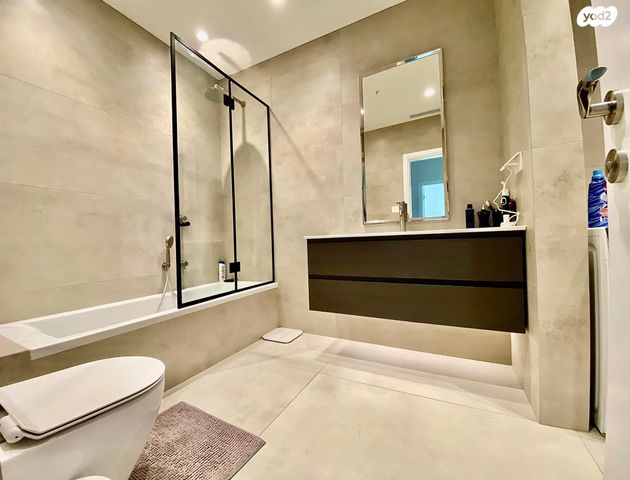 דירה, שדרות רחבעם זאבי 13, גבעת אולגה, חדרה