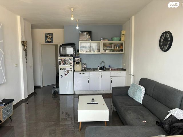 דירה, רוטשילד 44, ניצנה, בת ים