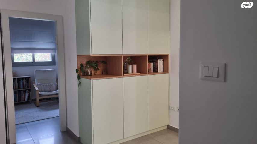 דירה, אבן גבירול, הרצליה