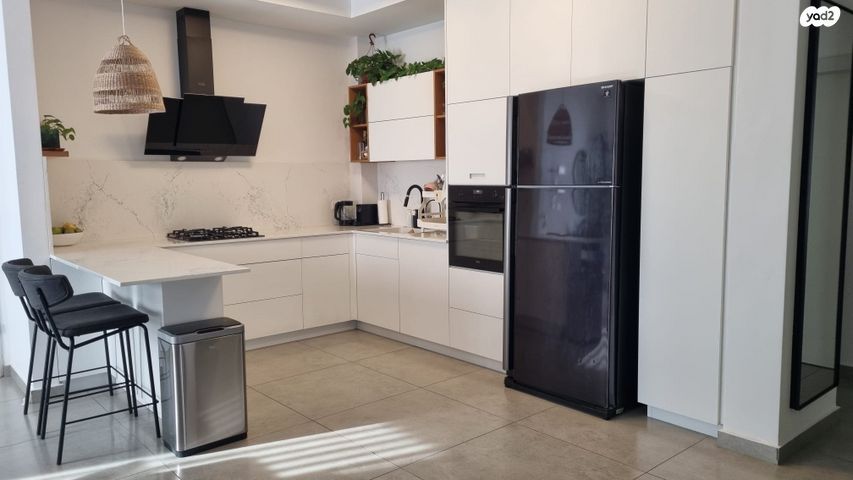 דירה, אבן גבירול, הרצליה