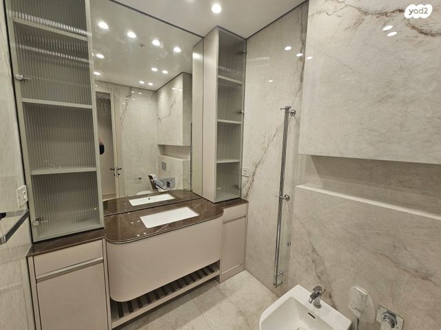 דירה, משפחת מלבסקי 5, עיר ימים, נתניה