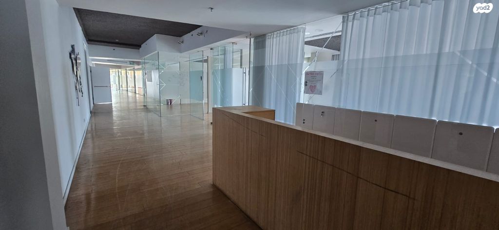 משרדים, אזור תעשיה, הרצליה