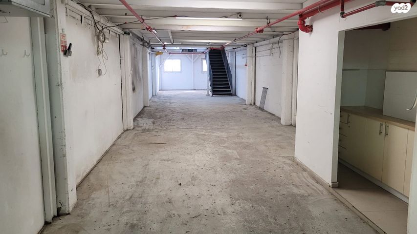 אזור תעשיה ג