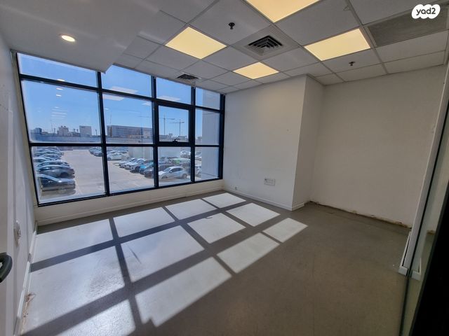 משרדים, משה לוי 11, מב"ת מערב, אזור תעשייה חדש, ראשון לציון