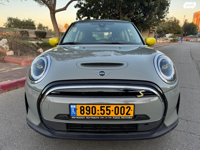 מודעת רכב מיני קופר SE (חשמלית)