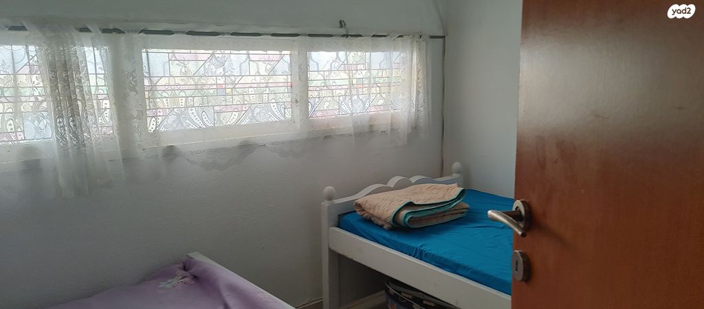 דופלקס, אחד העם 37, שיכון עובדים, טבריה