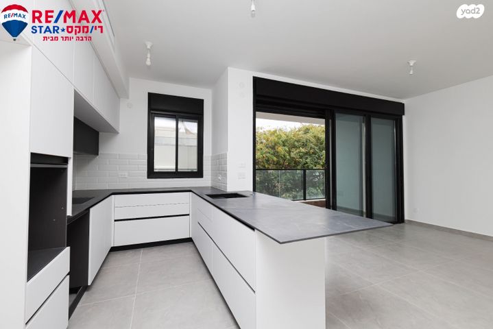 דירה, הדר 40, הרצליה הירוקה, נווה עובד, הרצליה