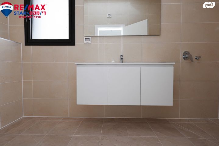 דירה, הדר 40, הרצליה הירוקה, נווה עובד, הרצליה