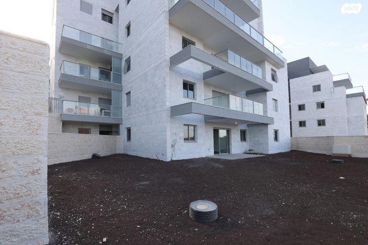 דירת גן, זלמן שזר, מורשת, מודיעין מכבים רעות