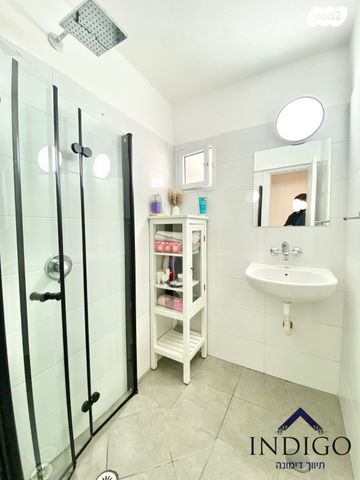 דירה, רחבת סנהדרין 275, דימונה