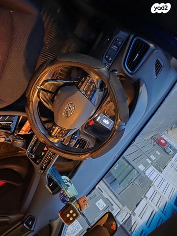 יונדאי איוניק