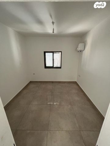 גג/ פנטהאוז, אברהם שפירא 25, רובע ו', אשדוד