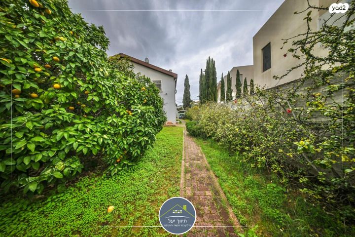 בית פרטי/ קוטג', בארי, מרכז הישוב, גני תקווה