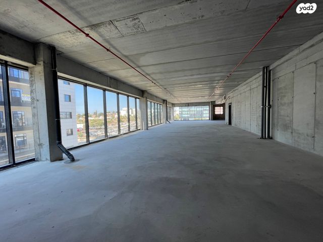 משרדים, אילן רמון, נס ציונה