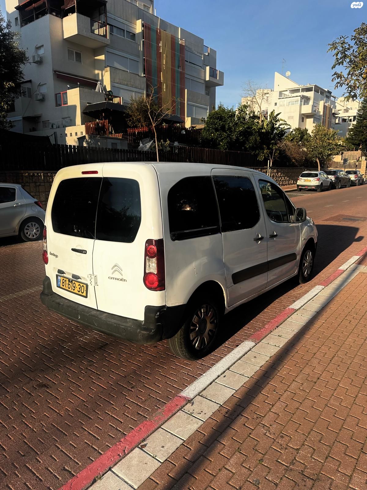 מודעת רכב סיטרואן ברלינגו