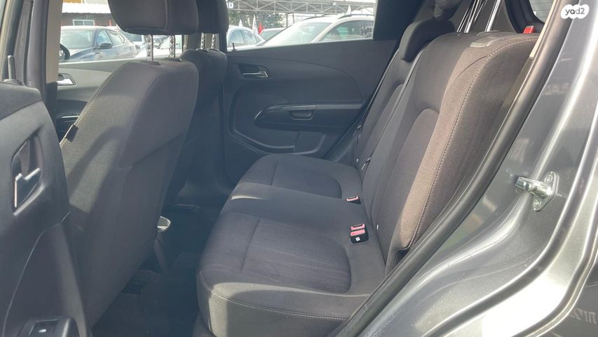 שברולט סוניק