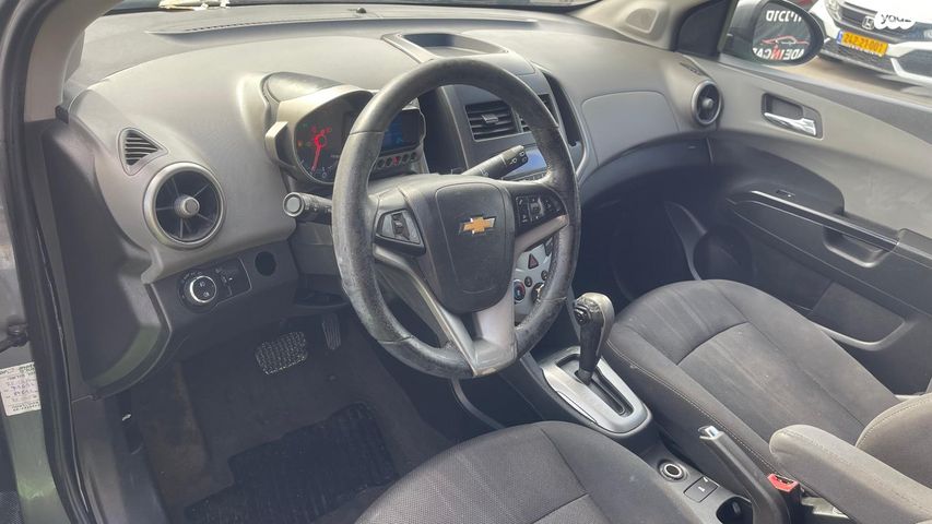 שברולט סוניק