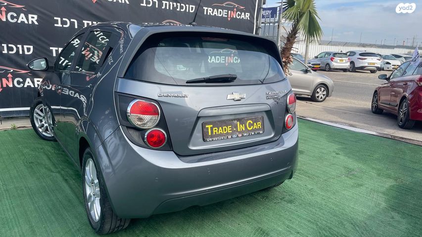 שברולט סוניק