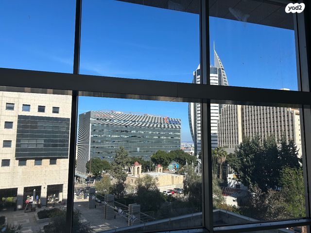 משרדים, שדרות הפלי"ם 2, קרית הממשלה ע"ש רבין, חיפה