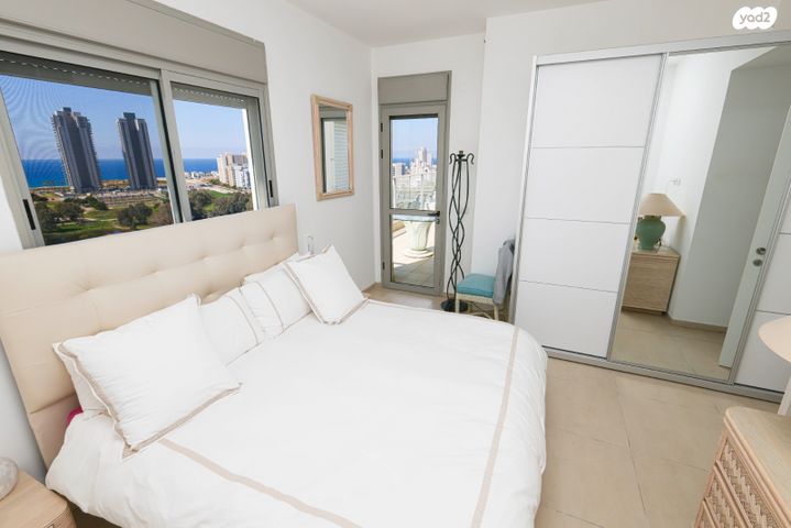 דירה, שדרות האגמים 5, אגמים, נתניה