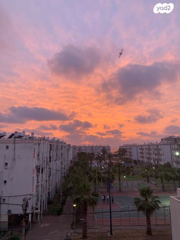 דירה, הרב הרצוג 29, עכו