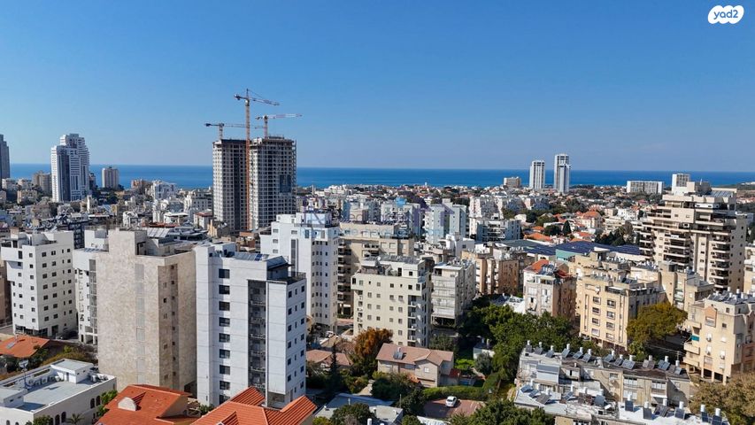 בית פרטי/ קוטג', פרדריך הרמן קיש 34, צפון מזרח מרכז העיר, נתניה