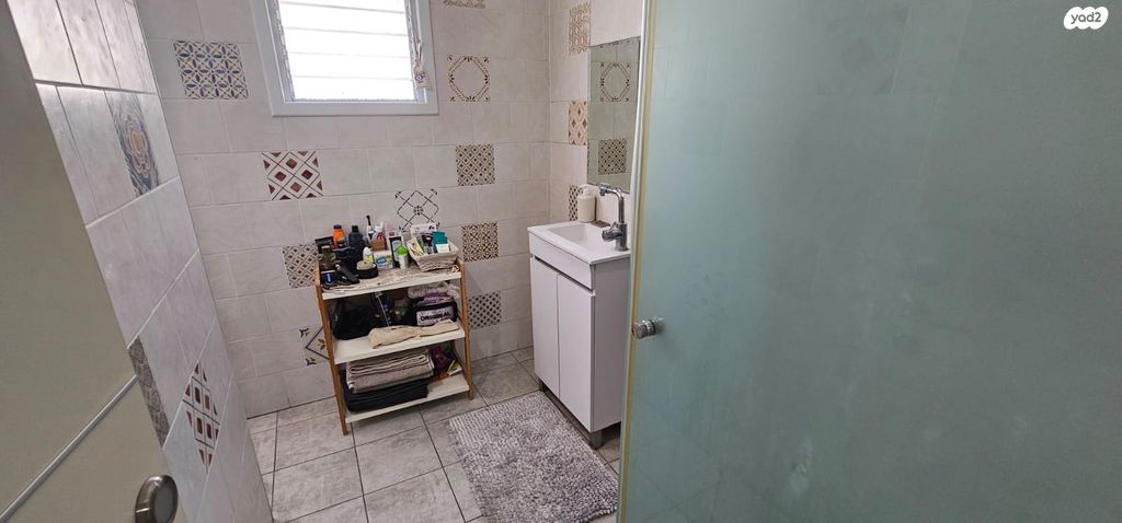 דירה, רמז, מערב ותיק, ראשון לציון