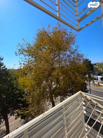 דירה, נחל הבשור, מכללת תל אביב יפו, דקר, תל אביב יפו