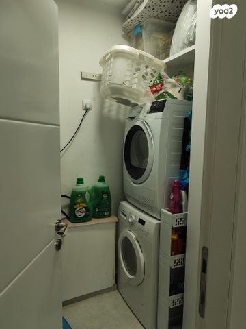 דירת גן, רפאל דה לה פרגולה, גילה, ירושלים